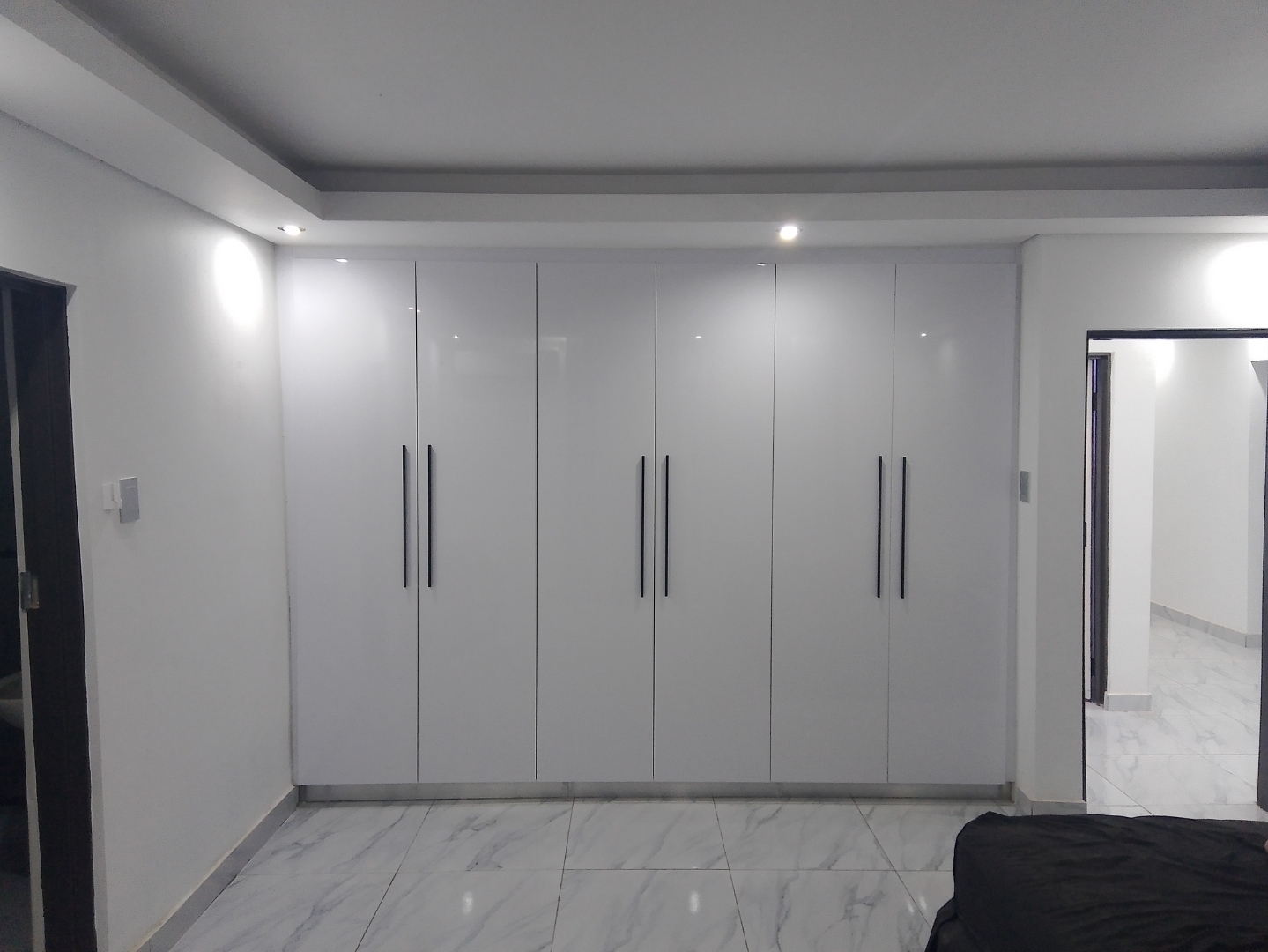 6 Door Wardrobe